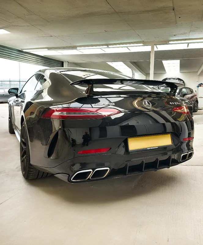 London's Expert Car Bodyshop!